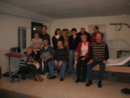 Theater &raquo; Theater 2003 - Dreistes Stück im Greisenglück
